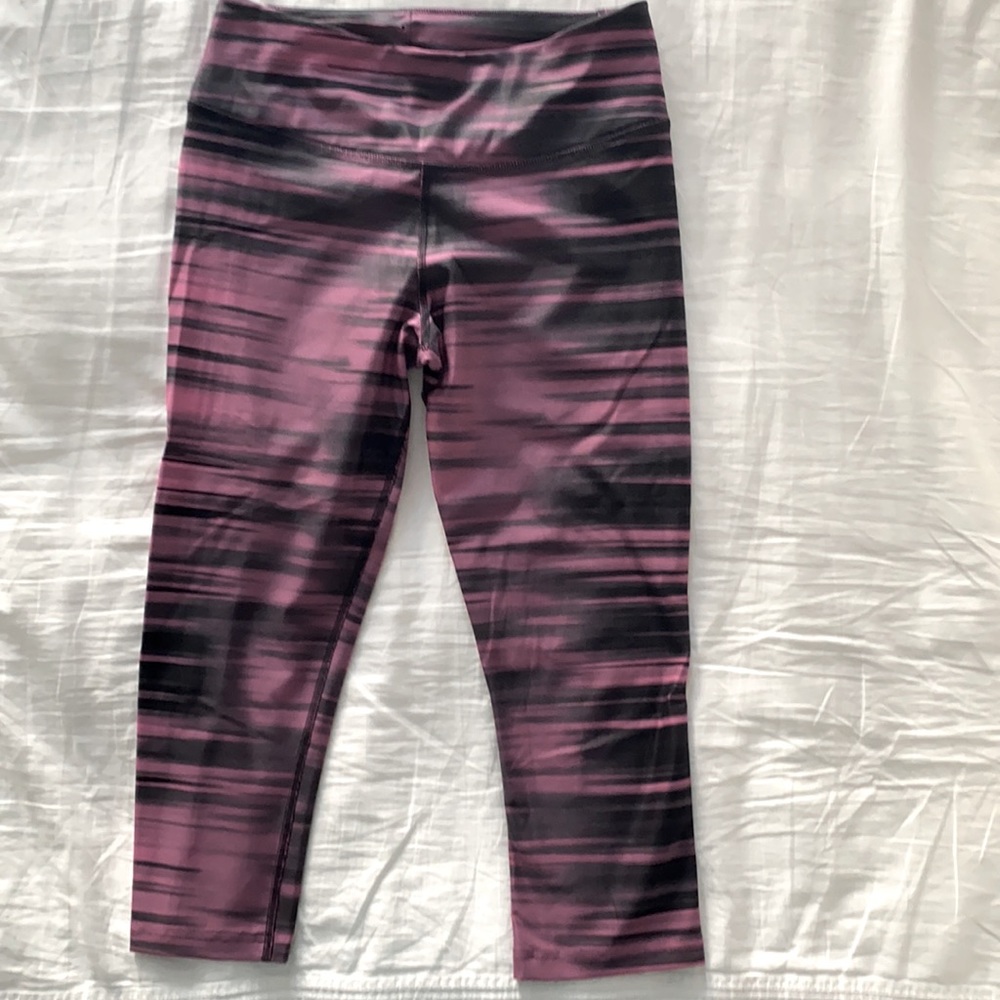 Women’s capri leggings